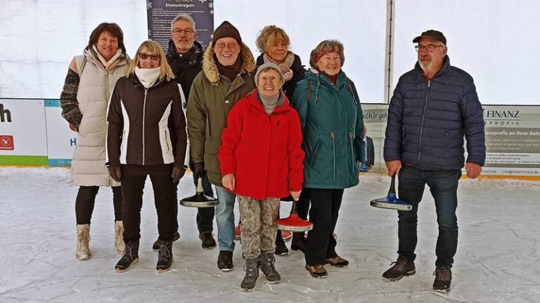 Mehr über den Artikel erfahren Eisstockschießen die Zweite