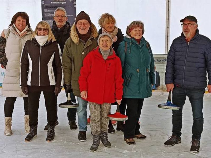 Eisstockschießen die Zweite