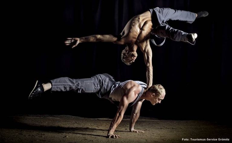 Mehr über den Artikel erfahren Romance The Show präsentiert ein komplett neues Programm in Grömitz