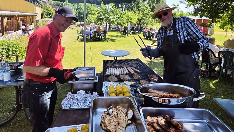 Du betrachtest gerade Ein Sommerfest bei Bilderbuchwetter